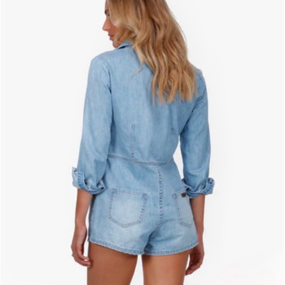 BILLABONG Gigi blue denim Playsuit long sleeve collared - Picture 3 of 13